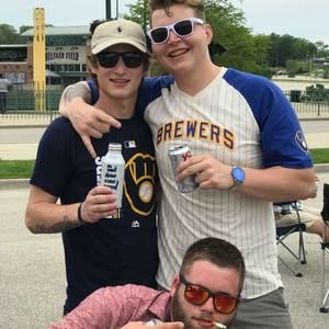 Meet your Posher, Charlie